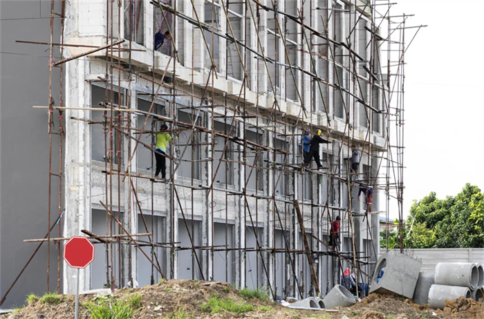خدمات-داربست-صنعتی-پتروشیمی-کلید-در-دست