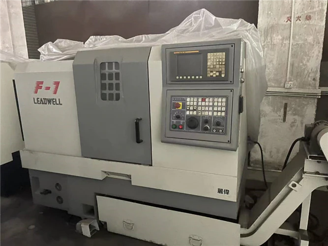 دستگاه-تراش-سی-ان-سی-لدول-cnc-leadwell-f1